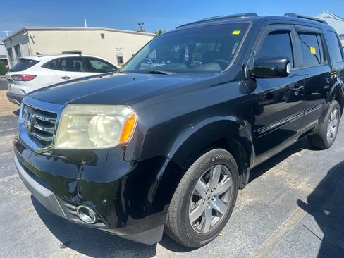 Used 2014 Honda Pilot Touring image 1