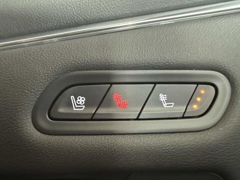 Certified 2024 Cadillac Escalade Premium Luxury w/ LPO, Floor Liner Package AWD/4WD image 47