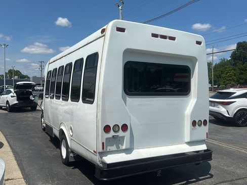 Used 2003 Ford E-450 and Econoline 450 RWD image 20