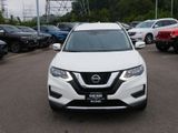 Used 2019 Nissan Rogue SV image 2