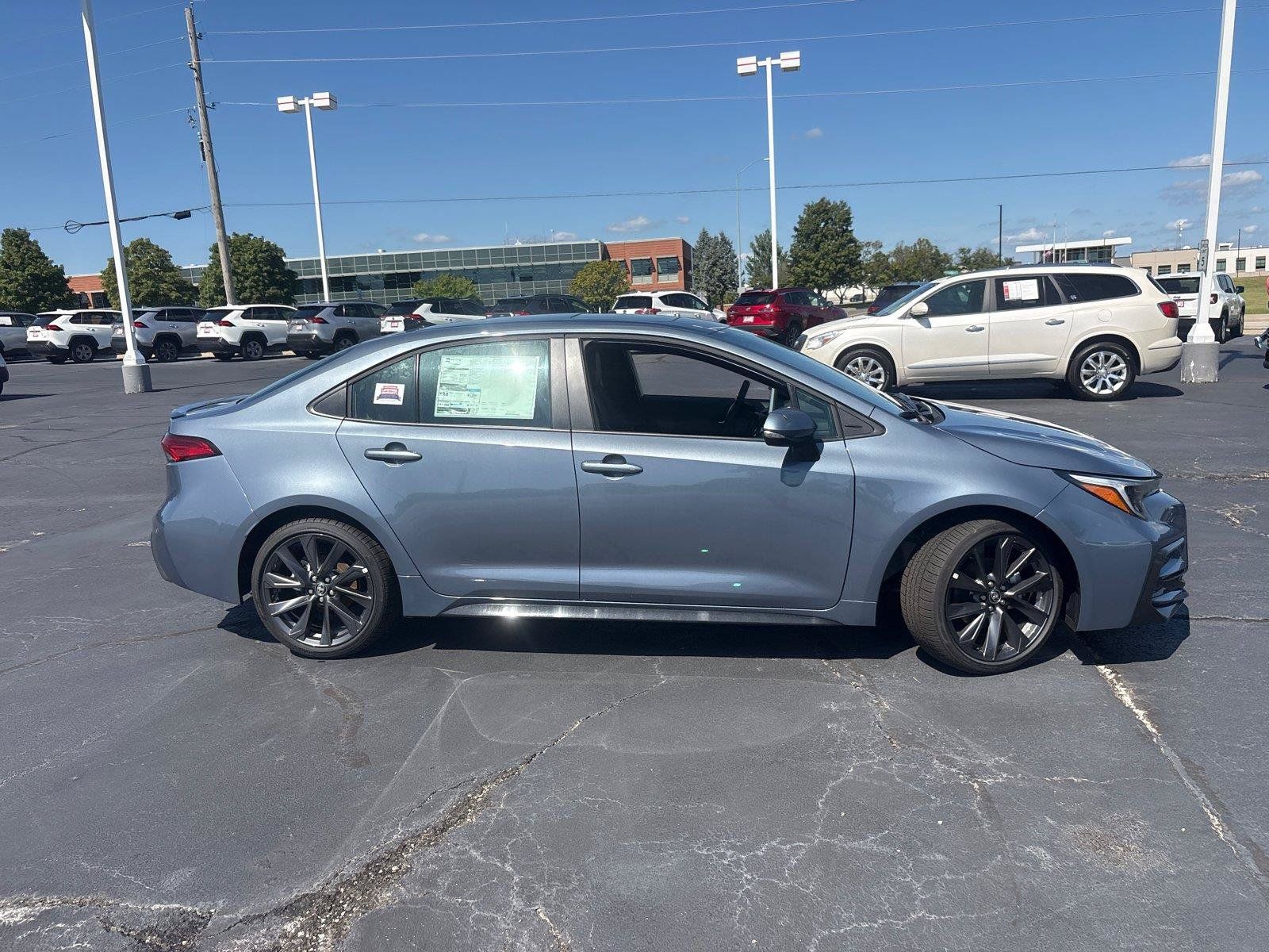 Used 2026 Toyota Corolla XSE FWD image 11