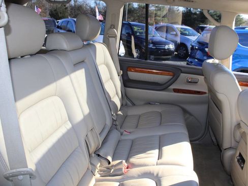 Used 2007 Lexus LX 470 4WD image 20