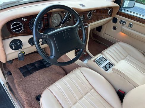 Used 1997 Rolls-Royce Silver Dawn image 18