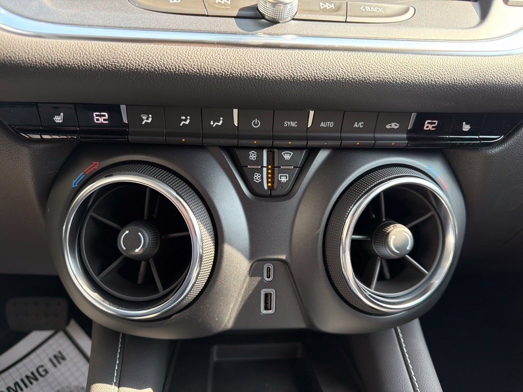 New 2026 Chevrolet Blazer LT w/ Convenience Package FWD image 32