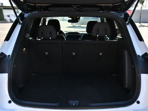 Used 2023 Chevrolet TrailBlazer RS w/ Convenience Package image 36