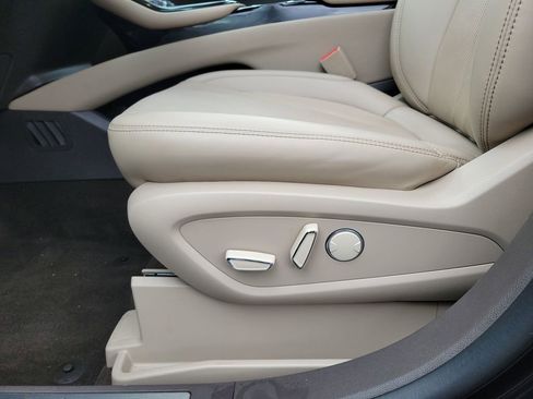 Certified 2023 Lincoln Nautilus Reserve w/ Luxury Package AWD/4WD image 26