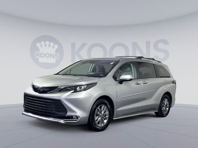 Used 2024 Toyota Sienna XLE