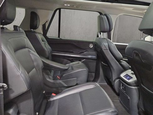 Used 2025 Lincoln Navigator L Reserve AWD/4WD image 25