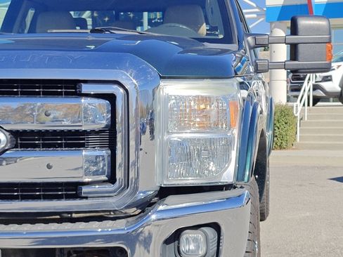 Used 2011 Ford F250 Lariat image 29