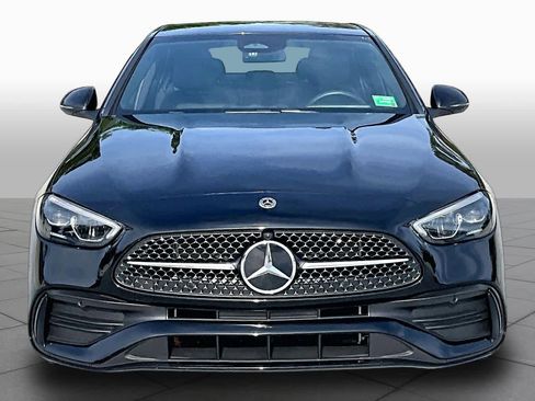Used 2025 Mercedes-Benz C 300 4MATIC Sedan image 4
