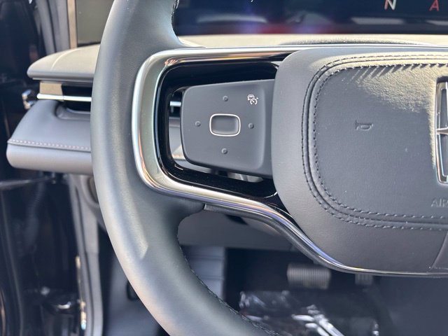 New 2026 Lincoln Nautilus Premier w/ Jet Appearance Package AWD/4WD image 17