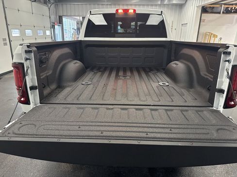 Used 2026 RAM 3500 Tradesman AWD/4WD image 34