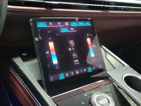Certified 2025 Cadillac Escalade Premium Luxury RWD image 26