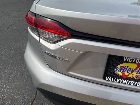 Certified 2025 Toyota Corolla LE image 7