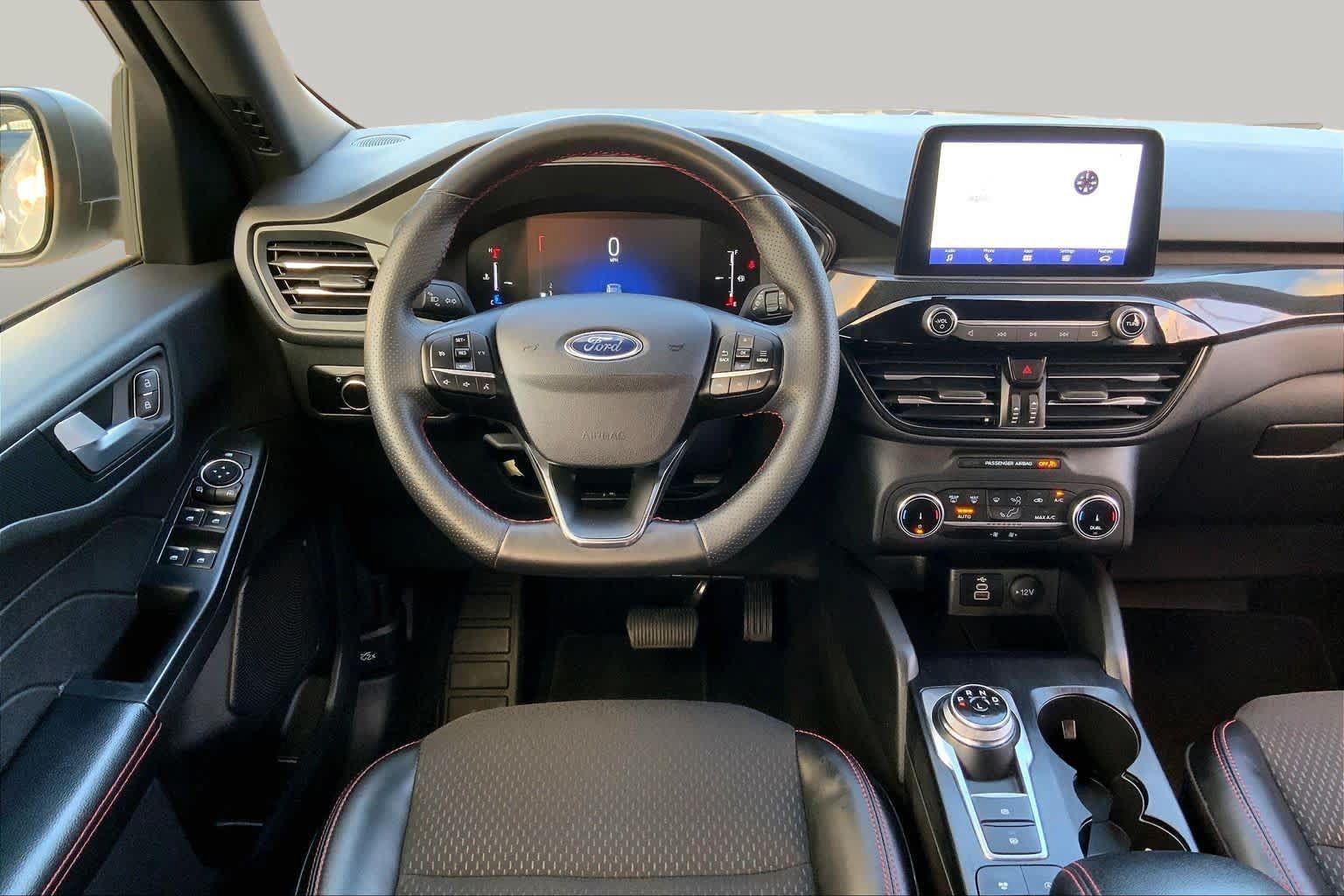 Used 2025 Ford Escape ST-Line FWD image 6