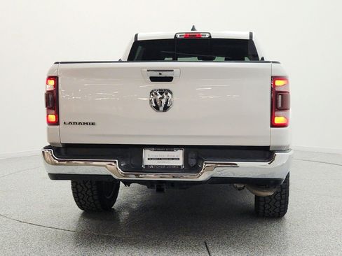 Used 2019 RAM 1500 Laramie RWD image 6
