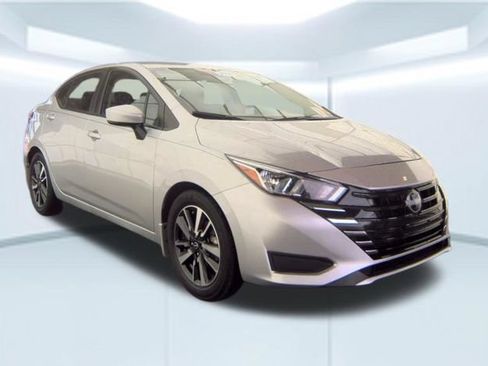 Used 2024 Nissan Versa SV w/ Trunk Package FWD image 2