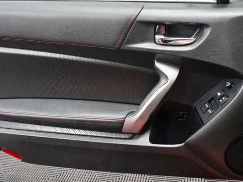 Used 2013 Scion FR-S image 24