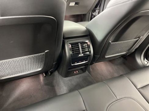 Used 2024 BMW X3 sDrive30i w/ Convenience Package RWD image 46