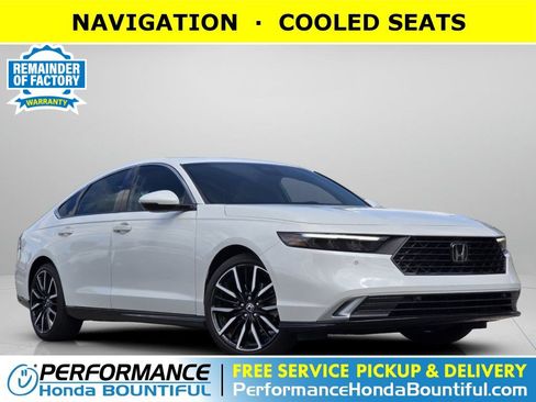 Used 2024 Honda Accord Touring image 1