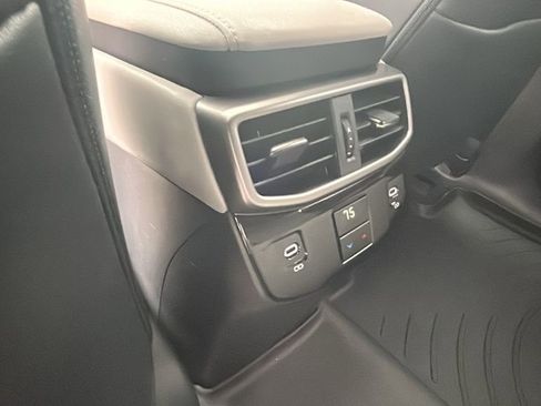 Used 2023 Lexus RX 350 image 35