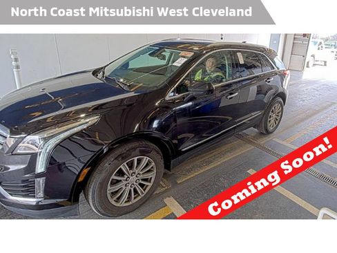 Used 2017 Cadillac XT5 Luxury w/ Driver Awareness Package image 1