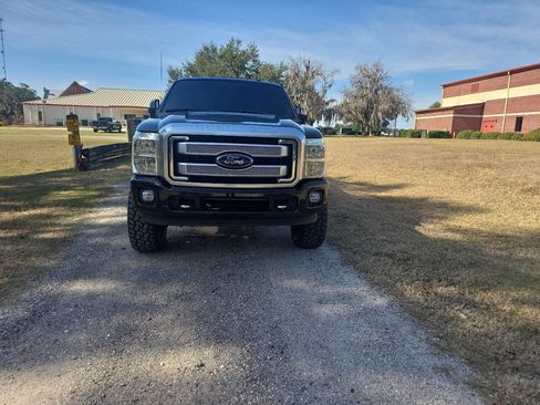 Used 2013 Ford F250 Platinum w/ FX4 Off Road Pkg image 6