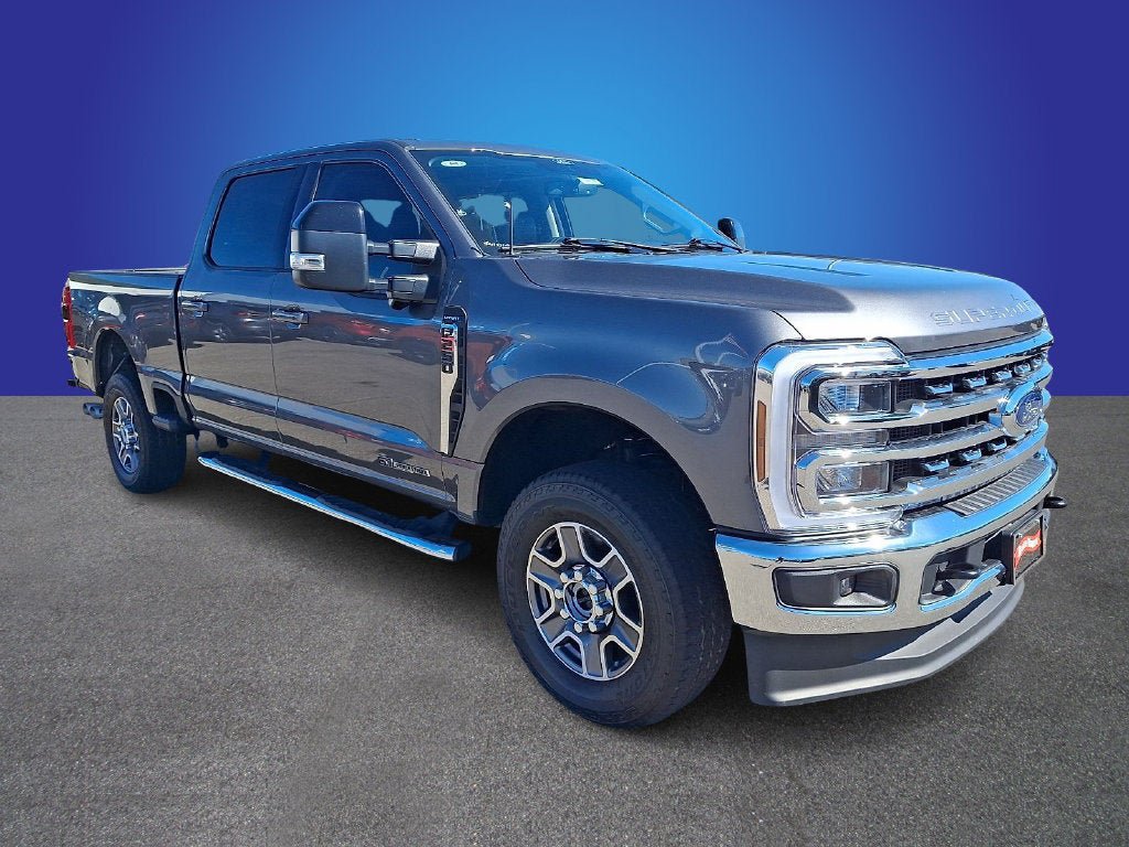Used 2024 Ford F250 Lariat w/ FX4 Off-Road Package AWD/4WD image 3