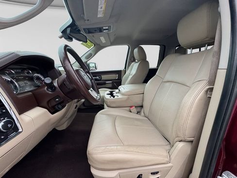Used 2018 RAM 1500 Laramie w/ Convenience Group AWD/4WD image 20
