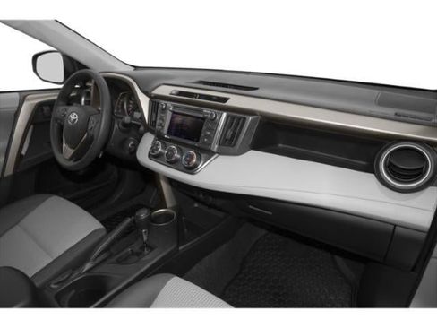 Used 2015 Toyota RAV4 XLE image 18