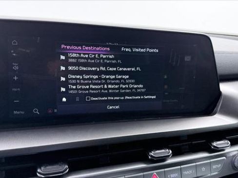 Used 2025 Kia Telluride S FWD image 27