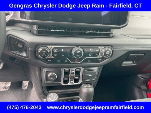 Certified 2025 Jeep Wrangler Unlimited Sahara AWD/4WD image 53