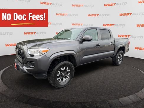 Used 2022 Toyota Tacoma SR AWD/4WD image 1
