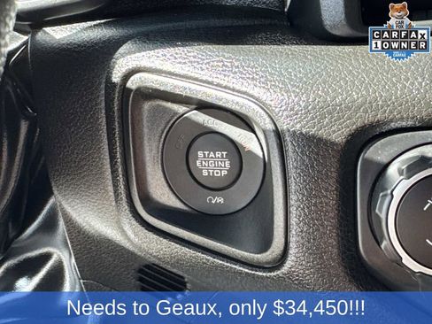 Used 2025 Jeep Wrangler Sport image 48