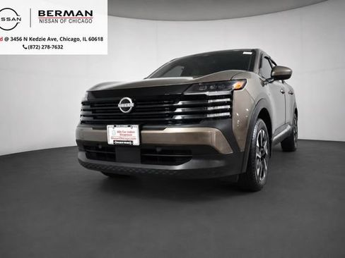 Certified 2025 Nissan Kicks SV AWD/4WD image 1