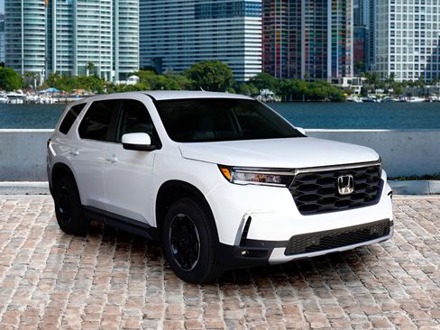 New 2025 Honda Pilot EX-L image 2
