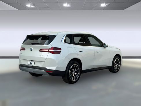 New 2026 BMW X3 xDrive30 w/ Premium Package image 9