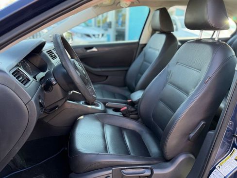 Used 2014 Volkswagen Jetta SE FWD image 10