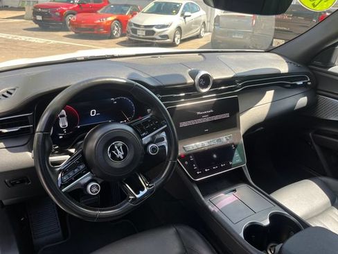 Used 2023 Maserati Grecale GT AWD/4WD image 15