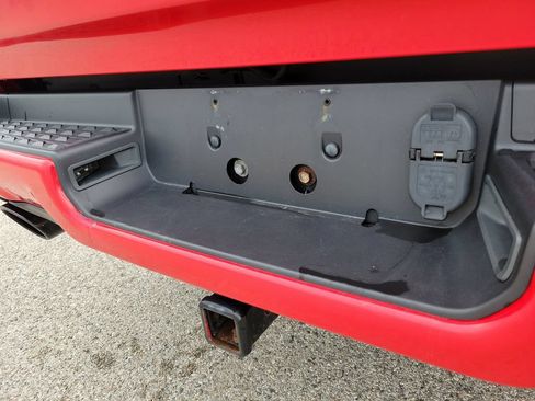 Used 2019 RAM 1500 Sport w/ Level 2 Equipment Group AWD/4WD image 10
