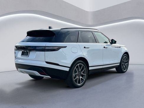 New 2026 Land Rover Range Rover Velar Dynamic SE image 4