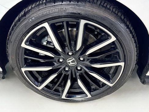 Used 2025 Honda Accord Touring image 41