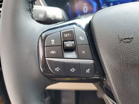 Used 2022 Ford Escape SEL w/ Technology Package image 19