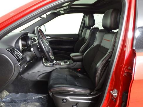 Used 2021 Jeep Grand Cherokee Trailhawk image 8