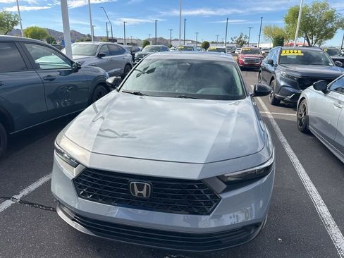 Used 2023 Honda Accord Sport image 2