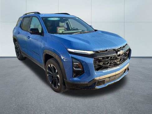 Used 2025 Chevrolet Equinox RS w/ Safety and Technology Package AWD/4WD image 5