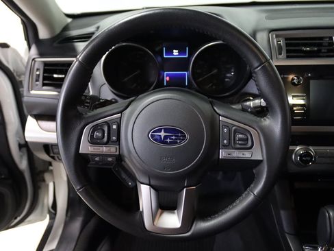 Used 2017 Subaru Outback 2.5i Limited AWD/4WD image 37