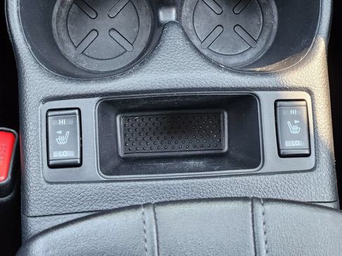 Used 2020 Nissan Rogue SV AWD/4WD image 30
