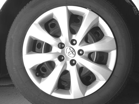 Used 2025 Toyota Corolla LE FWD image 13