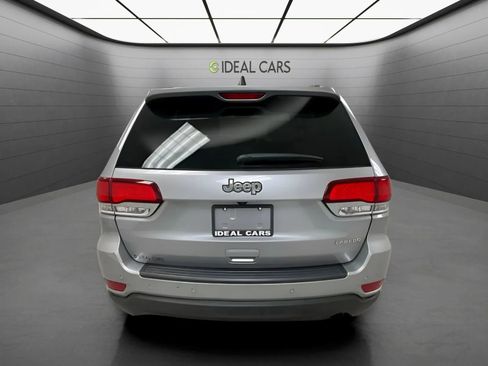 Used 2021 Jeep Grand Cherokee Laredo RWD image 6